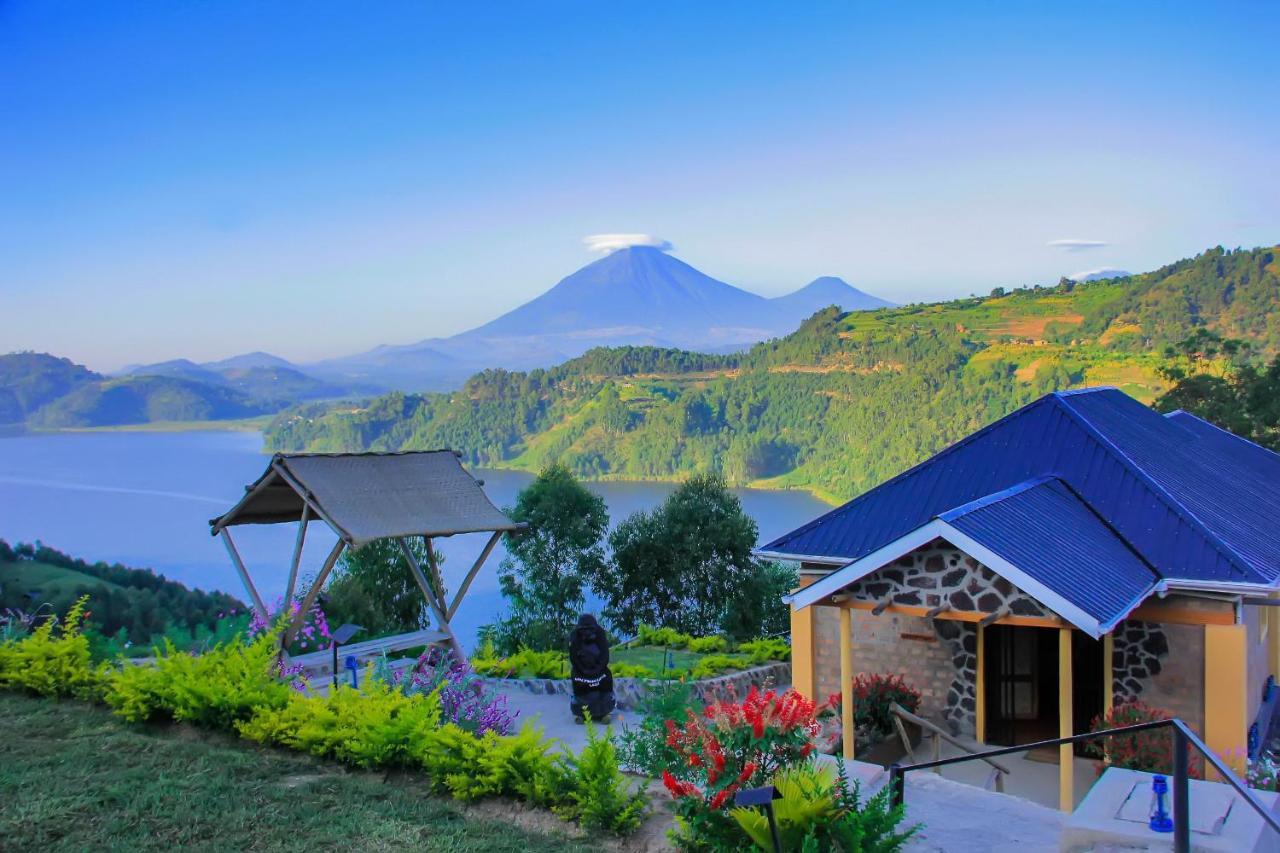 Lake Mulehe Gorilla Lodge キソロ エクステリア 写真