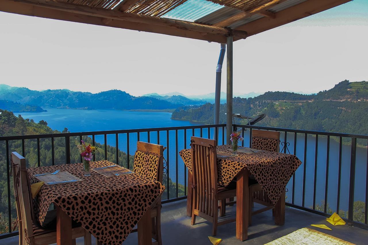 Lake Mulehe Gorilla Lodge キソロ エクステリア 写真